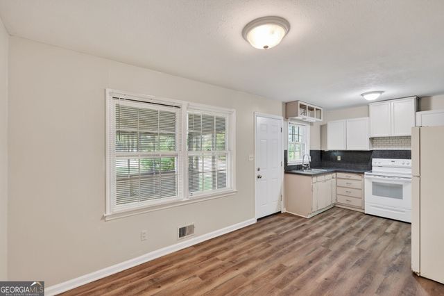 1071 Luther Drive SW, Mableton, GA 30126