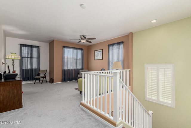 28582 N SUNSET Drive, San Tan Valley, AZ 85143