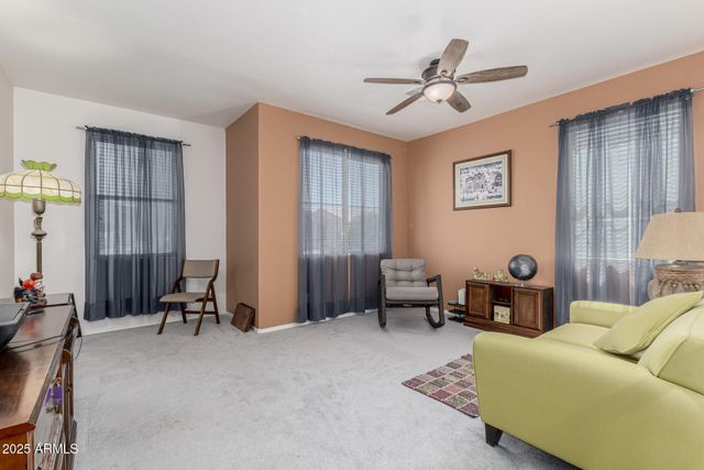 28582 N SUNSET Drive, San Tan Valley, AZ 85143