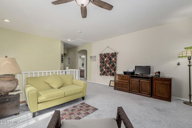 28582 N SUNSET Drive, San Tan Valley, AZ 85143