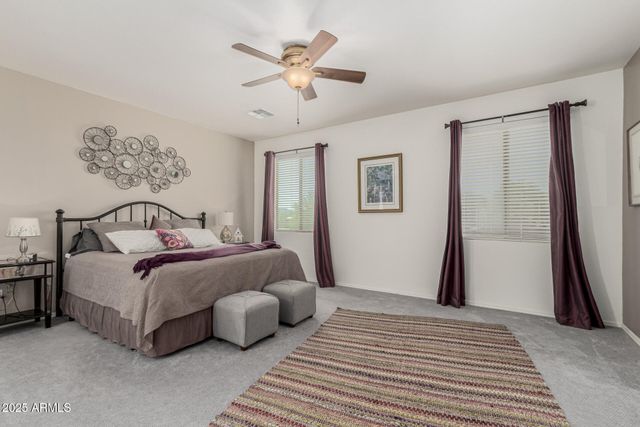 28582 N SUNSET Drive, San Tan Valley, AZ 85143