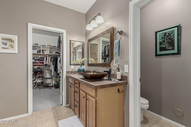 28582 N SUNSET Drive, San Tan Valley, AZ 85143