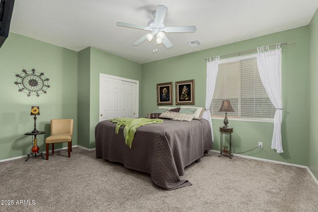 28582 N SUNSET Drive, San Tan Valley, AZ 85143