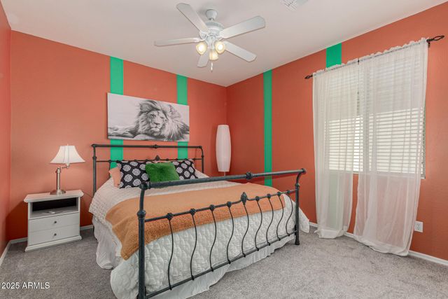 28582 N SUNSET Drive, San Tan Valley, AZ 85143