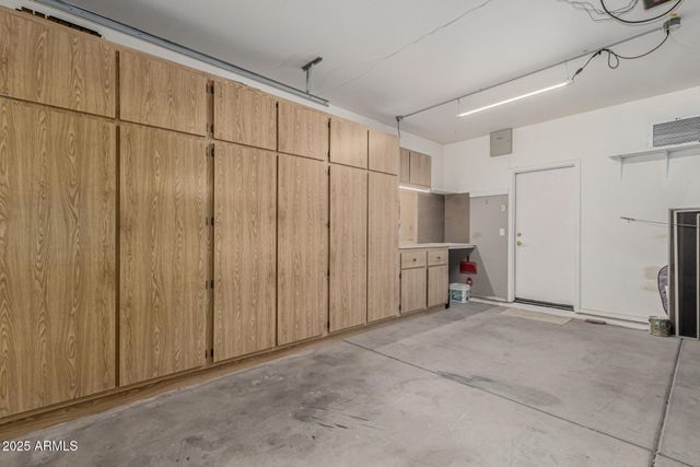 28582 N SUNSET Drive, San Tan Valley, AZ 85143