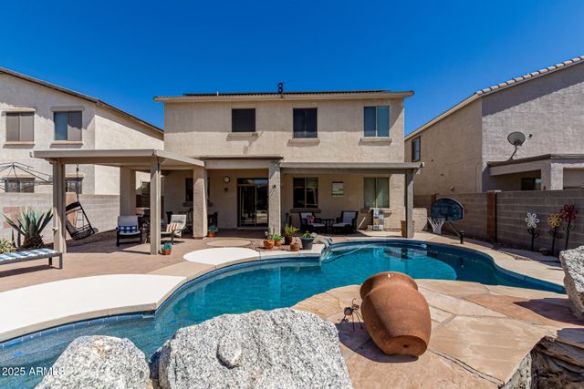 28582 N SUNSET Drive, San Tan Valley, AZ 85143