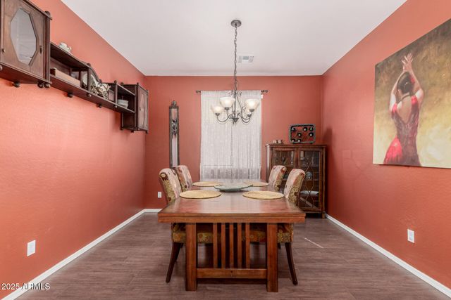 28582 N SUNSET Drive, San Tan Valley, AZ 85143