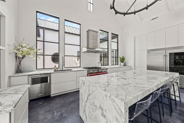 3809 Copper Ridge Road, Rogers, AR 72756