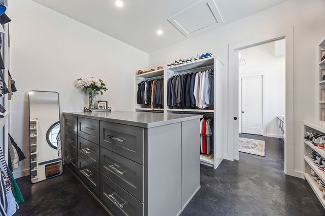 3809 Copper Ridge Road, Rogers, AR 72756