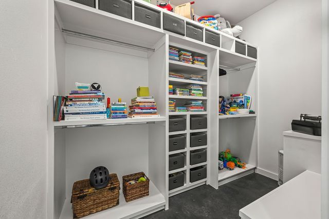 3809 Copper Ridge Road, Rogers, AR 72756