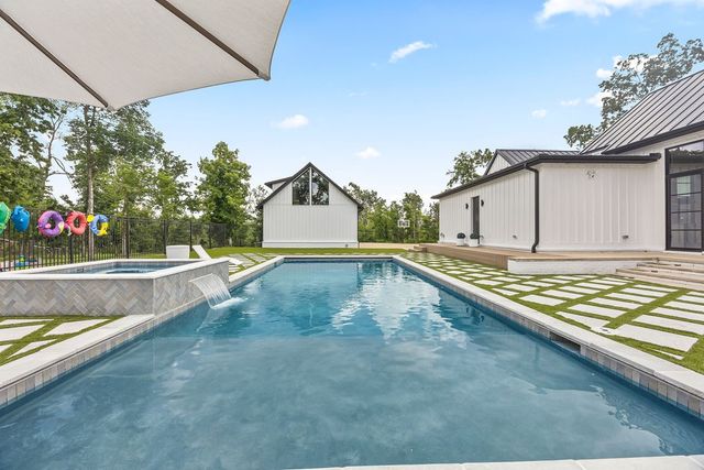 3809 Copper Ridge Road, Rogers, AR 72756