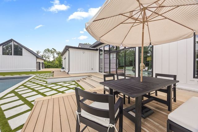 3809 Copper Ridge Road, Rogers, AR 72756