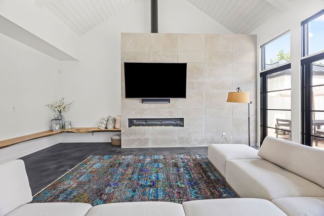 3809 Copper Ridge Road, Rogers, AR 72756