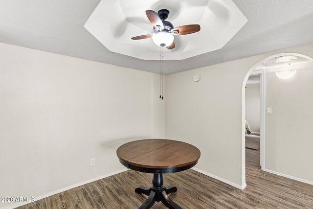 1880 E MORTEN Avenue 102, Phoenix, AZ 85020