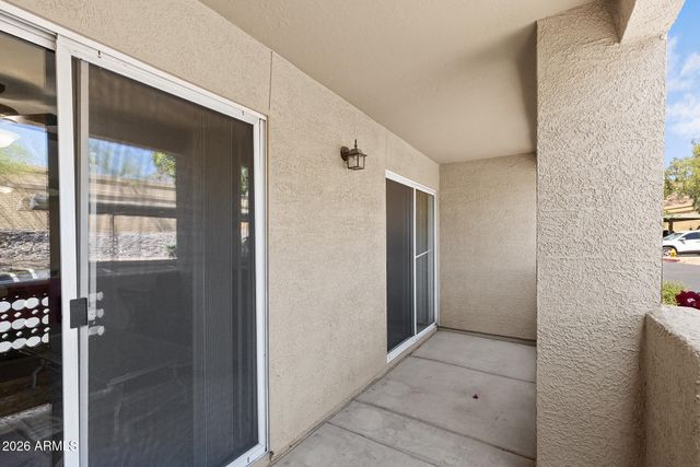 1880 E MORTEN Avenue 102, Phoenix, AZ 85020