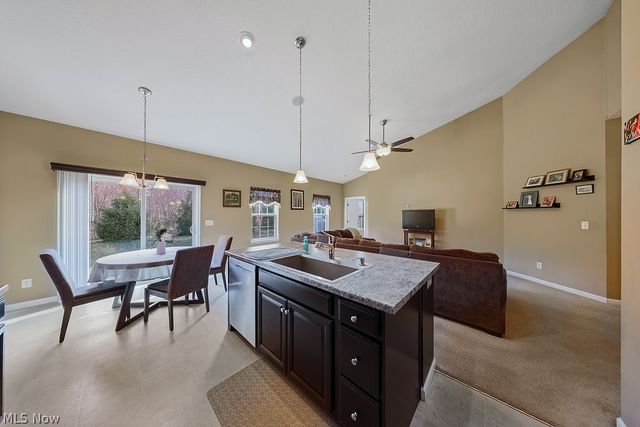 2014 S Ashwood Lane, Painesville, OH 44077