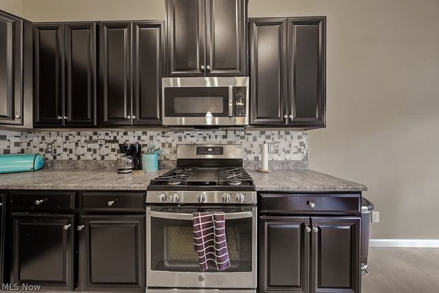 2014 S Ashwood Lane, Painesville, OH 44077