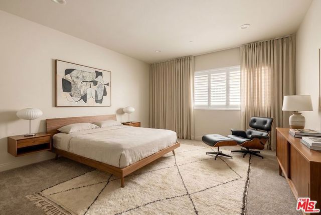 2255 Fox Hills Drive 200, Los Angeles, CA 90064