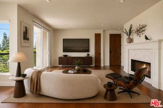 2255 Fox Hills Drive 200, Los Angeles, CA 90064