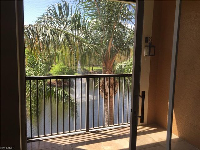 1180 Reserve Way 302, Naples, FL 34105