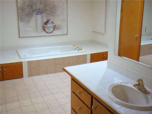 1001 Holly Knoll Drive, Anderson, SC 29626