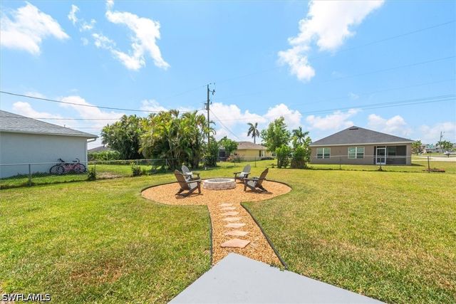 1156 SW 41st TER, Cape Coral, FL 33914