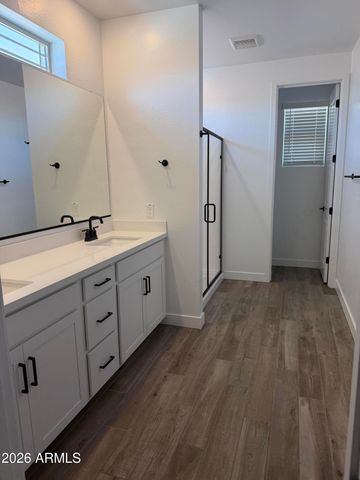817 W Sparrow Drive, Queen Creek, AZ 85140