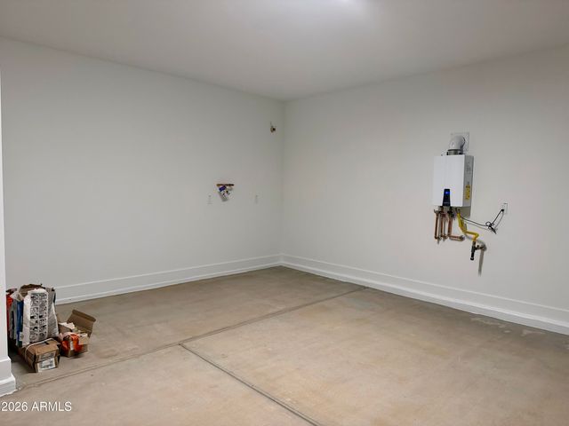 817 W Sparrow Drive, Queen Creek, AZ 85140