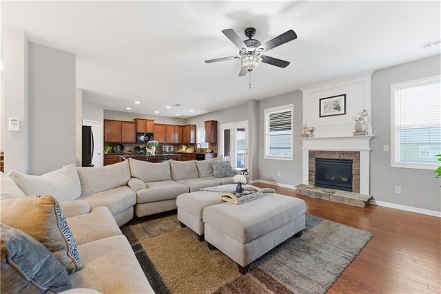 607 Ceremony Way, Acworth, GA 30102