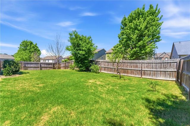 607 Ceremony Way, Acworth, GA 30102