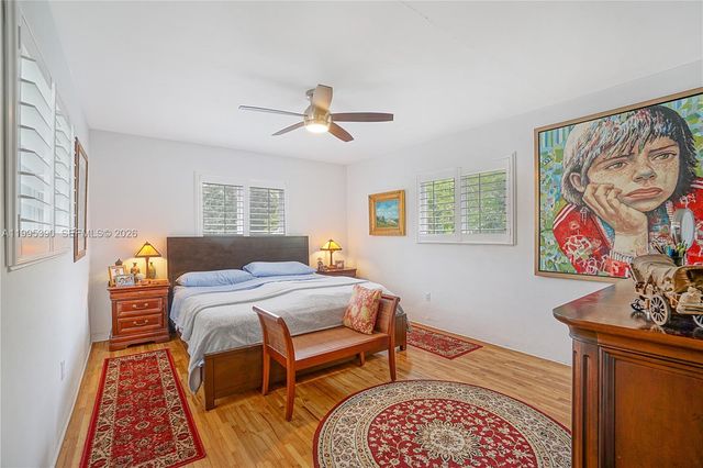 2720 S Le Jeune Rd 2720, Coral Gables, FL 33134