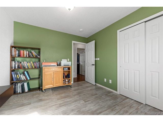 965 N Cimarron Dr, Pueblo, CO 81007