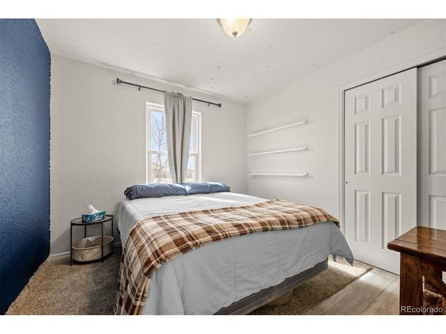 965 N Cimarron Dr, Pueblo, CO 81007