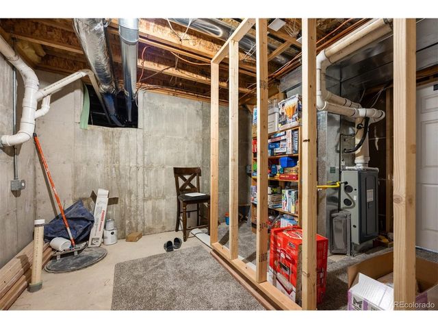 965 N Cimarron Dr, Pueblo, CO 81007