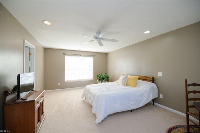 103 Katalina WAY, Yorktown, VA 23693