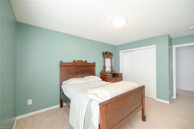 103 Katalina WAY, Yorktown, VA 23693