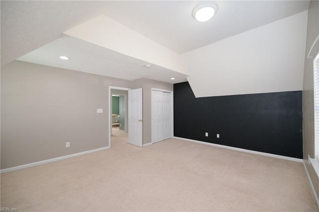 103 Katalina WAY, Yorktown, VA 23693