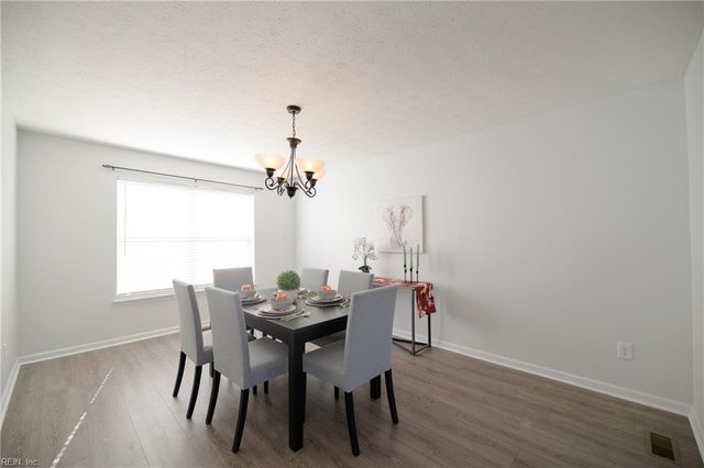 103 Katalina WAY, Yorktown, VA 23693