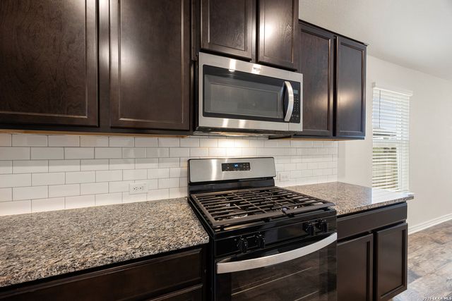 13714 Whisper Bnd, San Antonio, TX 78252