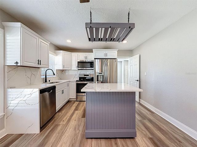 9161 ROYAL PALM AVENUE, New Port Richey, FL 34654