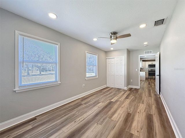 9161 ROYAL PALM AVENUE, New Port Richey, FL 34654