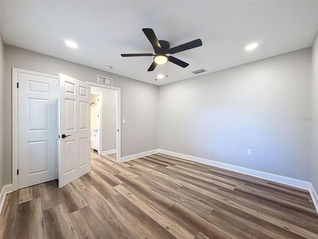 9161 ROYAL PALM AVENUE, New Port Richey, FL 34654