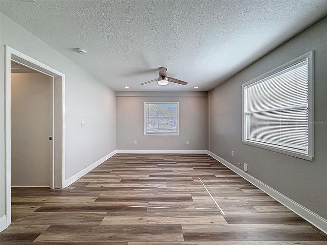 9161 ROYAL PALM AVENUE, New Port Richey, FL 34654