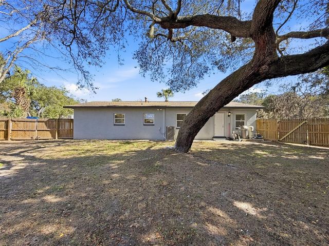 9161 ROYAL PALM AVENUE, New Port Richey, FL 34654