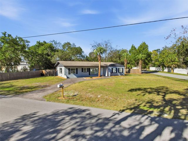 9161 ROYAL PALM AVENUE, New Port Richey, FL 34654