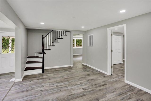 10 DEER, Pottsville, PA 17901