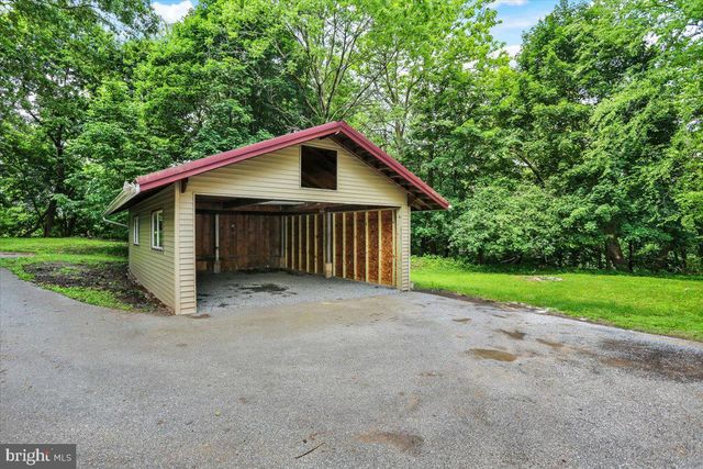10 DEER, Pottsville, PA 17901