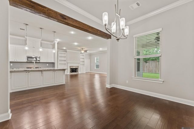 39201 Water Oak Ave, Prairieville, LA 70769