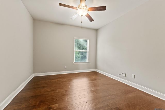 39201 Water Oak Ave, Prairieville, LA 70769