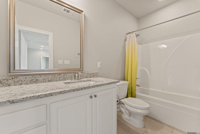 39201 Water Oak Ave, Prairieville, LA 70769